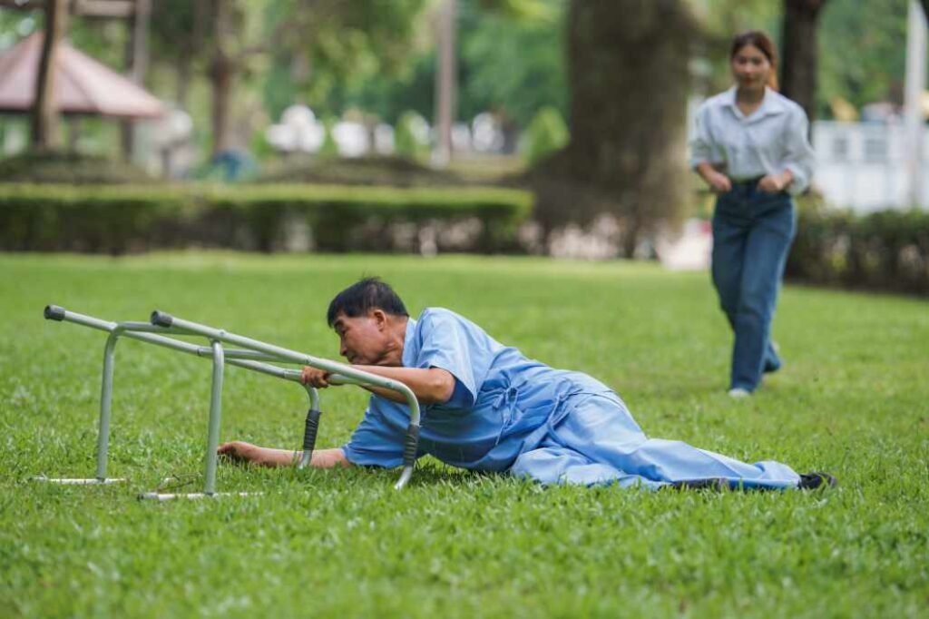 Chicago nursing home abuse attorney - Elderly patient laying on the ground after falling
